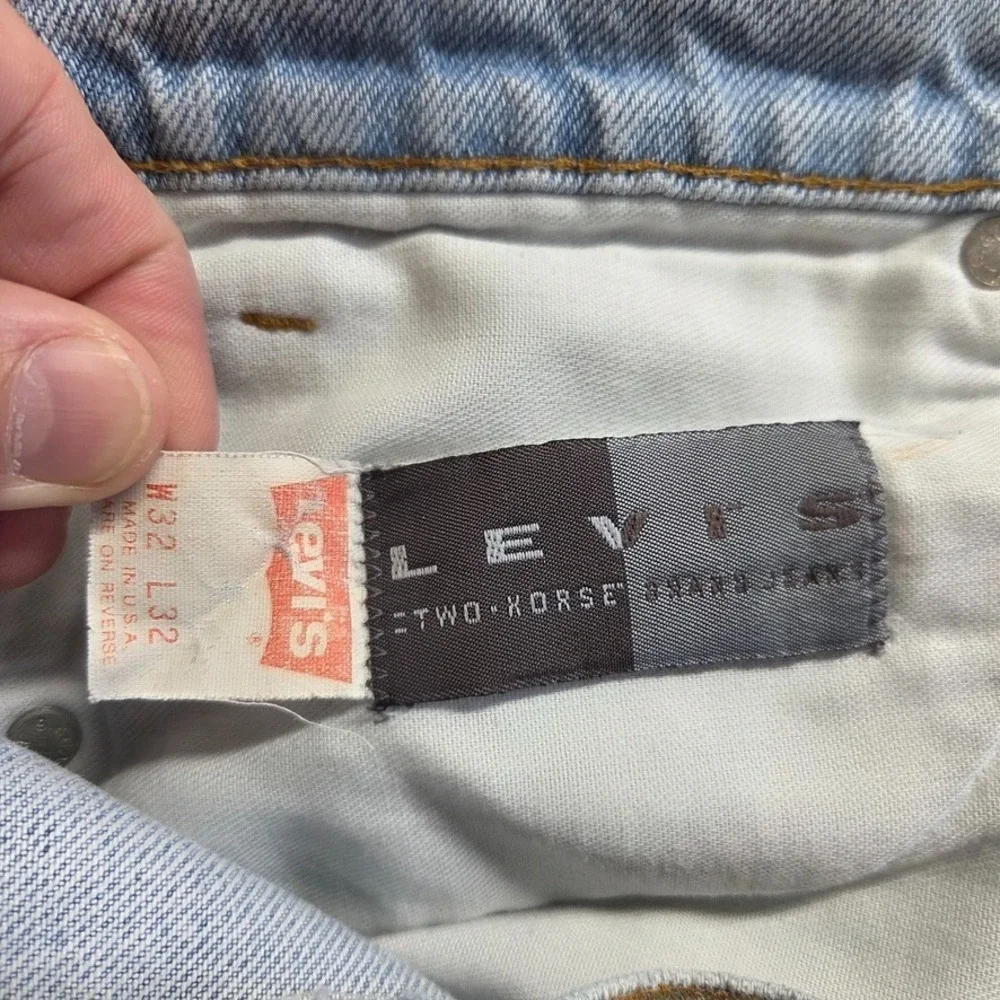 Vintage Levis Jeans Mens 32X32 Blue 840 Straight Mid Rise Light Wash 90s Denim